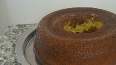 Bolo sem ovo, sem leite e sem manteiga