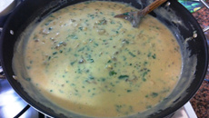 Shimeji ao molho branco do Caniato