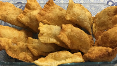 Massa de pastel com 3 ingredientes!