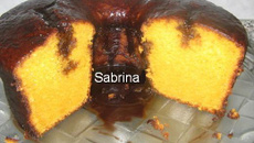 Bolo sensacional de cenoura com cobertura de chocolate