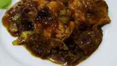 Frango com legumes ao molho cremoso de shoyu