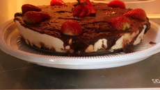 Cheesecake gelado simples