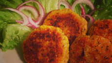 Bolinho de frango e quinoa