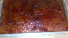 Bolo de fubá de morango