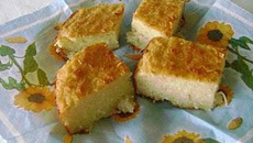 Bolo de aipim com leite condensado