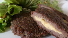 Hambúrguer especial do Marshall de How I Met Your Mother