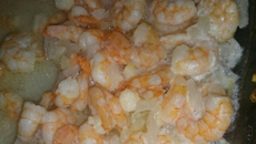 Camarão ao óleo e alho ao forno