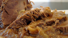 Lagarto ao vinho tinto