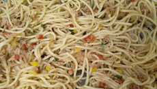 Espaguete com atum