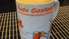 Bolo de fubá na caneca