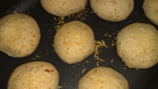 Pão de queijo simples
