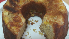 Bolo integral com castanha-do-Pará e laranja