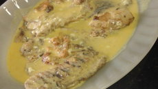 Filé de peixe ao molho de maracujá