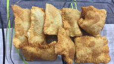 Massa de pastel com 2 ingredientes