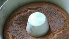 Bolo leve de aveia e granola