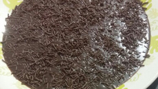 Brigadeiro de colher feito com leite em pó