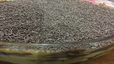 Pavê de brigadeiro com doce de leite