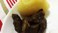 Fígado de boi na manteiga