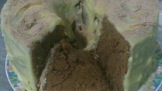 Bolo de chocolate branco