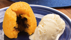 Petit gâteau de cenoura