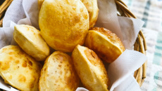 Poori ( pão frito indiano)