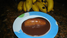 Banana com brigadeiro