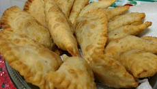 Massa de pastel simples 3 ingredientes