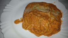 Macarrão com carne moída