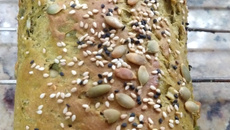 Pão integral de casca de abóbora moranga