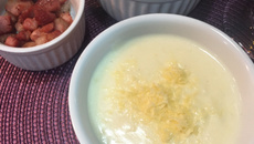 Sopa creme de queijo e vinho