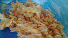 Macarrão com salsicha