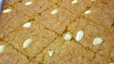 Receita de Hricet lauz - doce de Semolina (doce árabe)