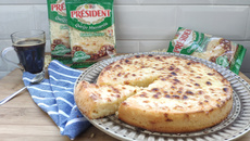 Bolo cremoso de queijo