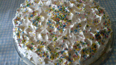 Bolo de aniversário de pêssego