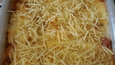 Escondidinho de salsicha