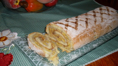 Rocambole de banana