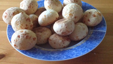 Pão de queijo rápido