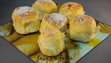 Pão de laranja e semolina