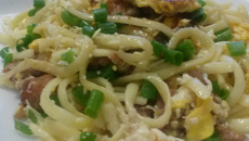 Macarrão carbonara bem fácil