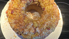 Bolo de maçã com coco