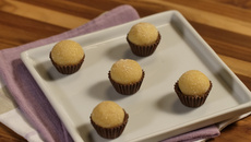 Brigadeiro na forminha de chocolate