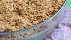 Pavê de amendoim de travessa