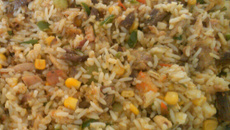 Arroz carreteiro com sobras de churrasco