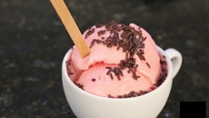 Sorvete superfácil caseiro