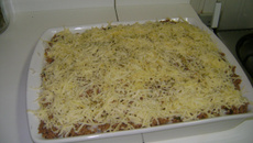 Arroz de forno com carne moida