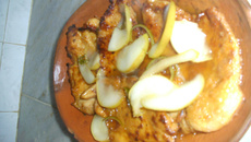 Filé de frango ao molho de Pêra