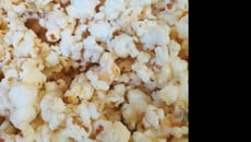 Pipoca de leite em pó sem queimar