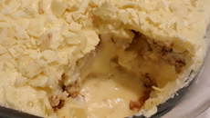 Pavê de leite em pó e sorvete de creme