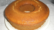 Bolo fofo de laranja