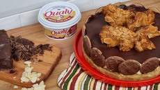 Torta holandesa com telha de amêndoas 